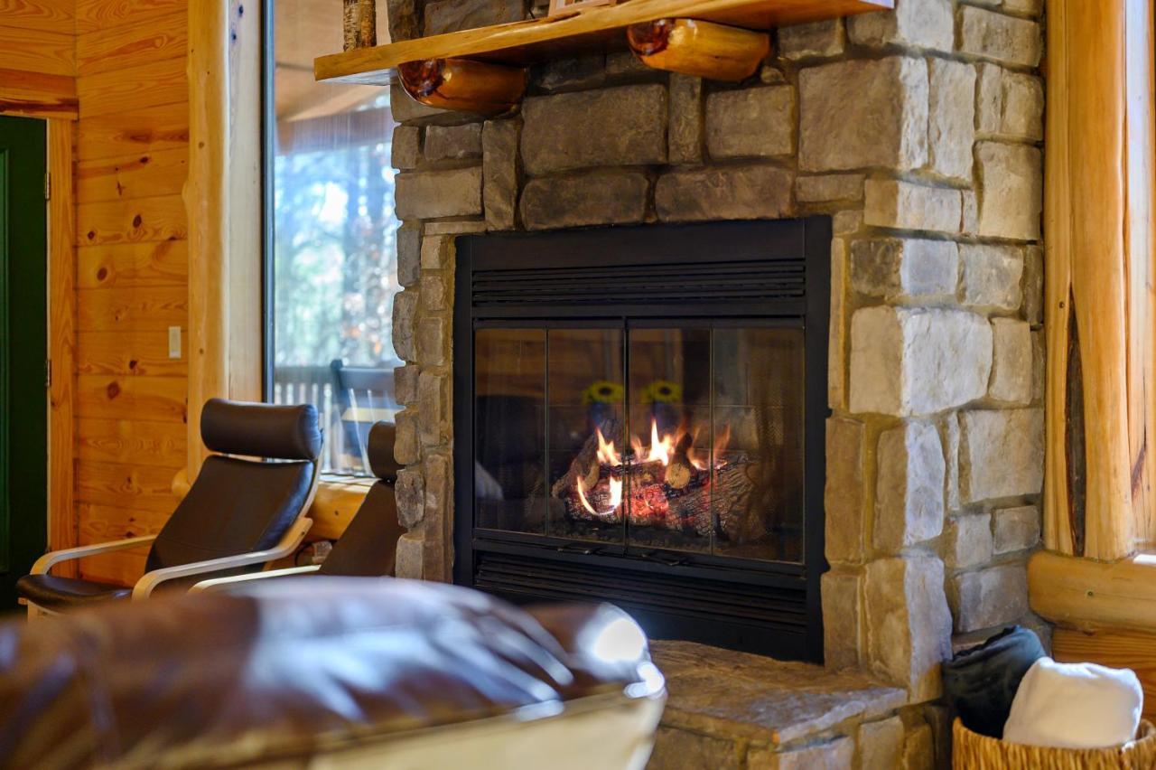 The Eastwood Spacious Retreat With 4 King En-Suites - Hot Tub - Pet-Friendly - Cozy Fire Pit - Prime Location - Multi-Family Broken Bow Zewnętrze zdjęcie