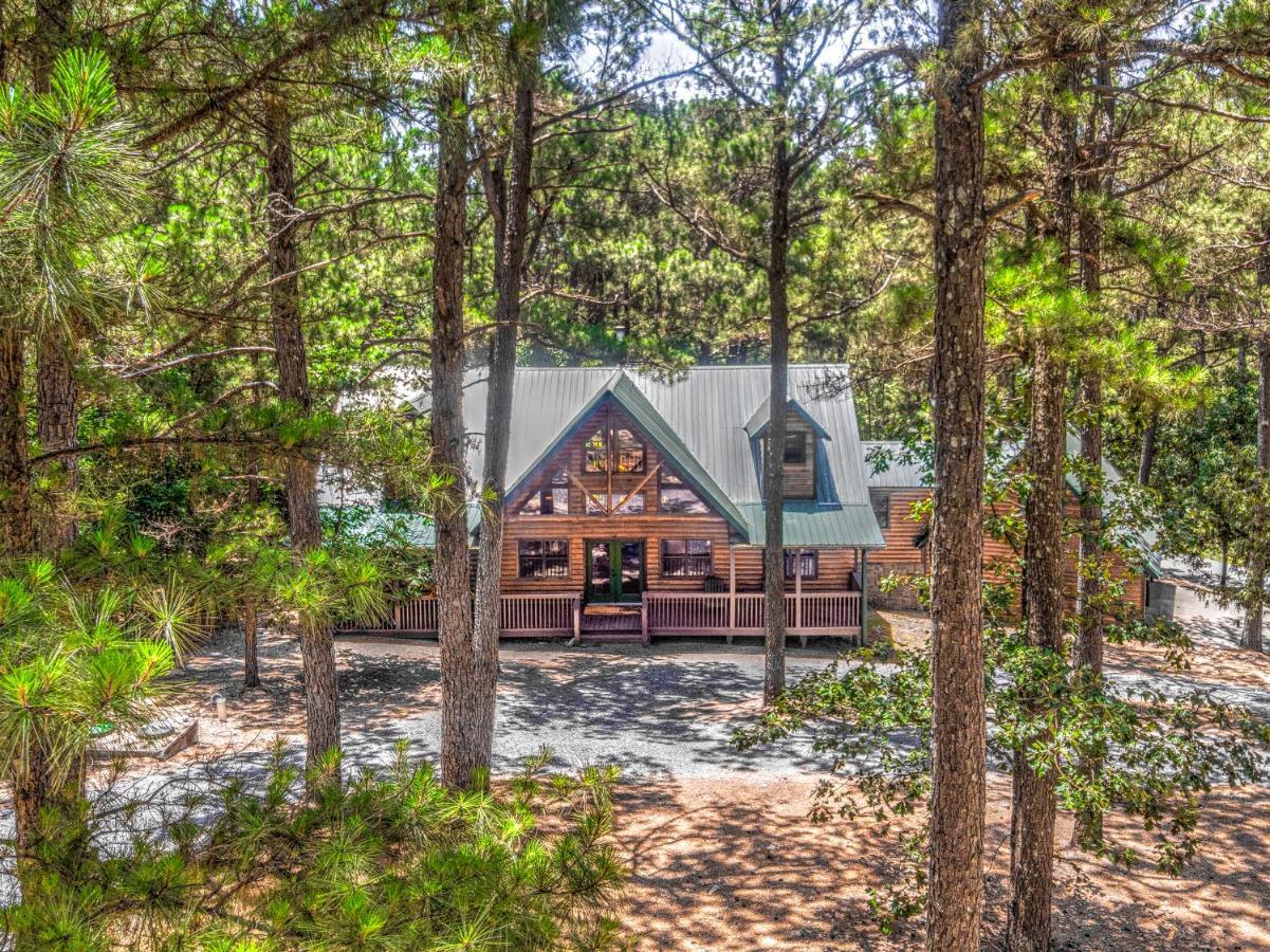 The Eastwood Spacious Retreat With 4 King En-Suites - Hot Tub - Pet-Friendly - Cozy Fire Pit - Prime Location - Multi-Family Broken Bow Zewnętrze zdjęcie