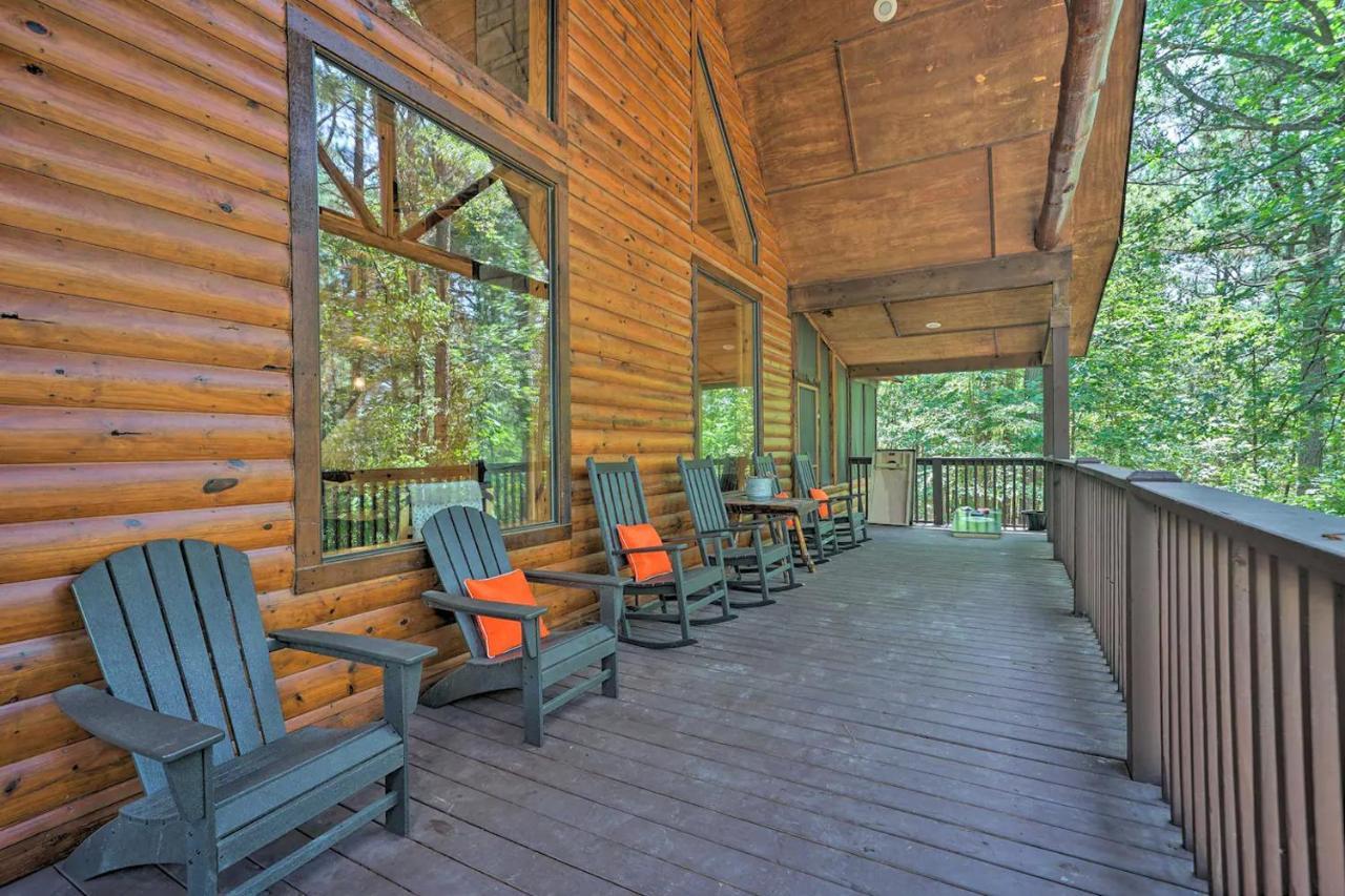 The Eastwood Spacious Retreat With 4 King En-Suites - Hot Tub - Pet-Friendly - Cozy Fire Pit - Prime Location - Multi-Family Broken Bow Zewnętrze zdjęcie