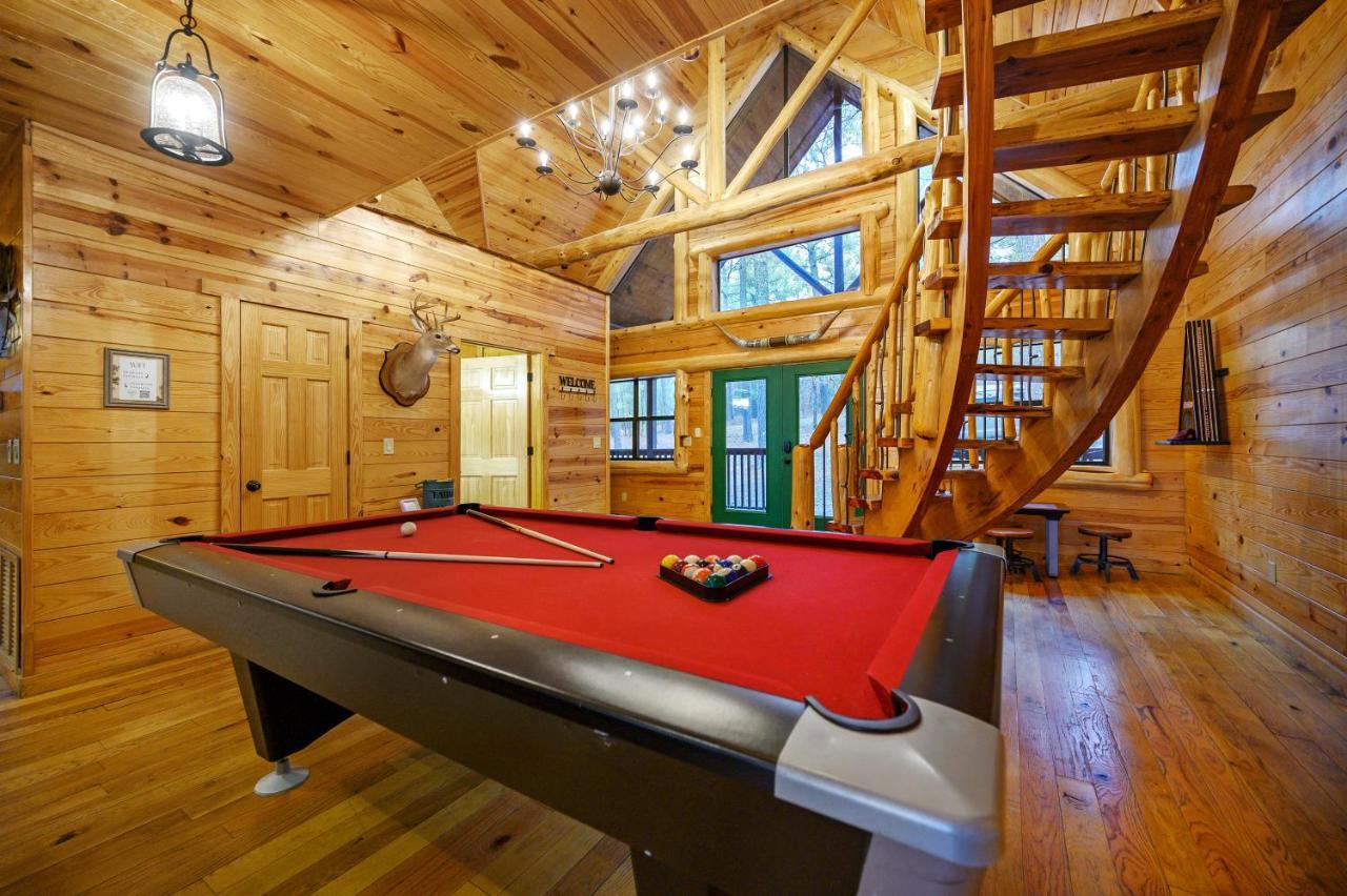 The Eastwood Spacious Retreat With 4 King En-Suites - Hot Tub - Pet-Friendly - Cozy Fire Pit - Prime Location - Multi-Family Broken Bow Zewnętrze zdjęcie